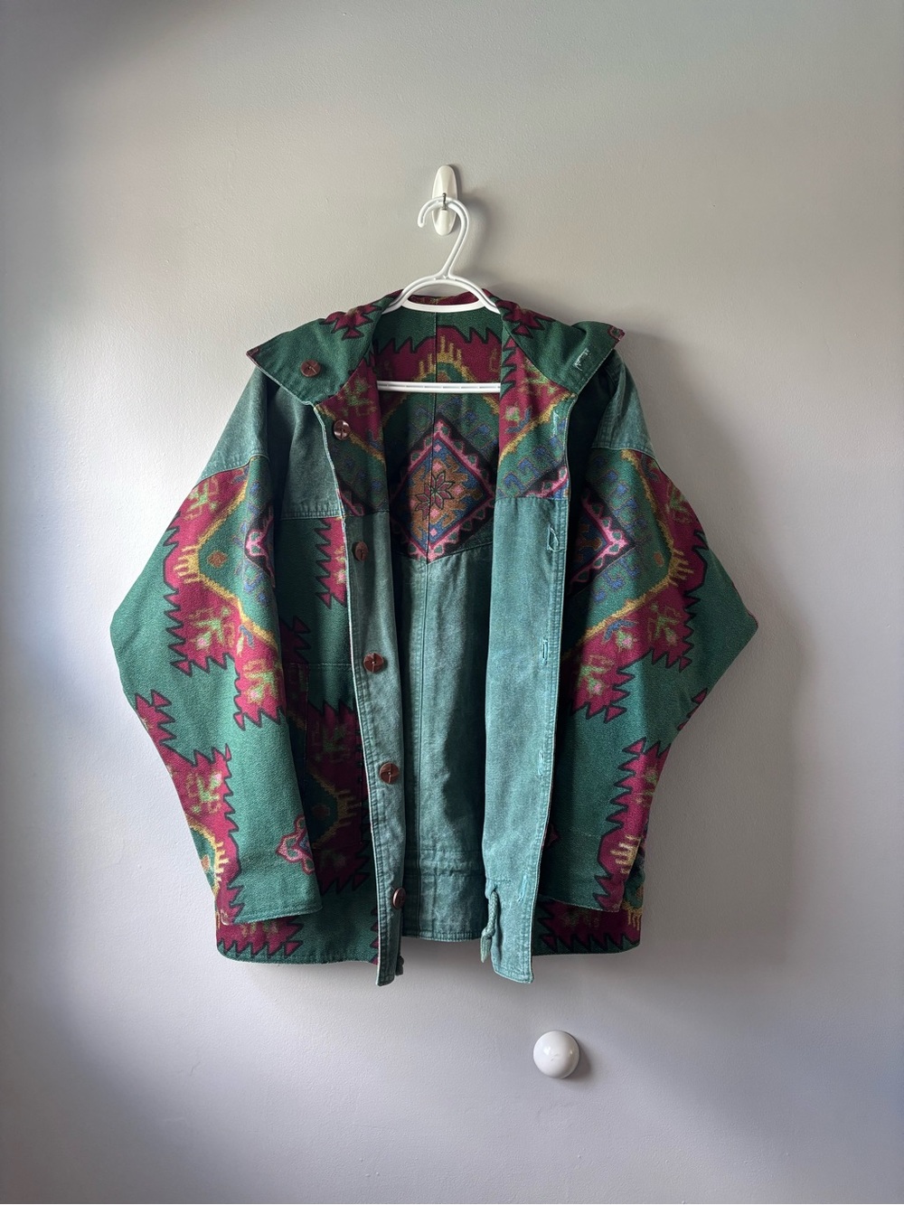 Reversible fall jacket